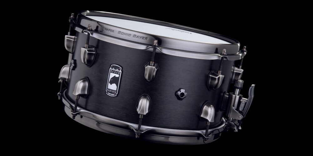 Mapex Black Panther Hydro 13x7" maple snare in Satin Black