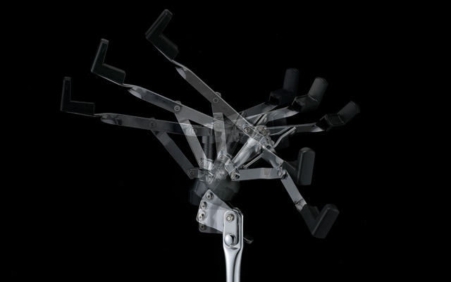 Tama universal gearless tilter on the Stage Master snare stand