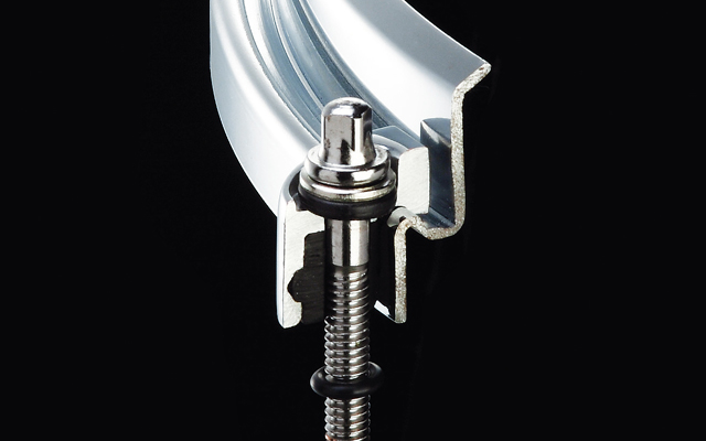 Tama non-loosening rubber gasket inside the claw hook
