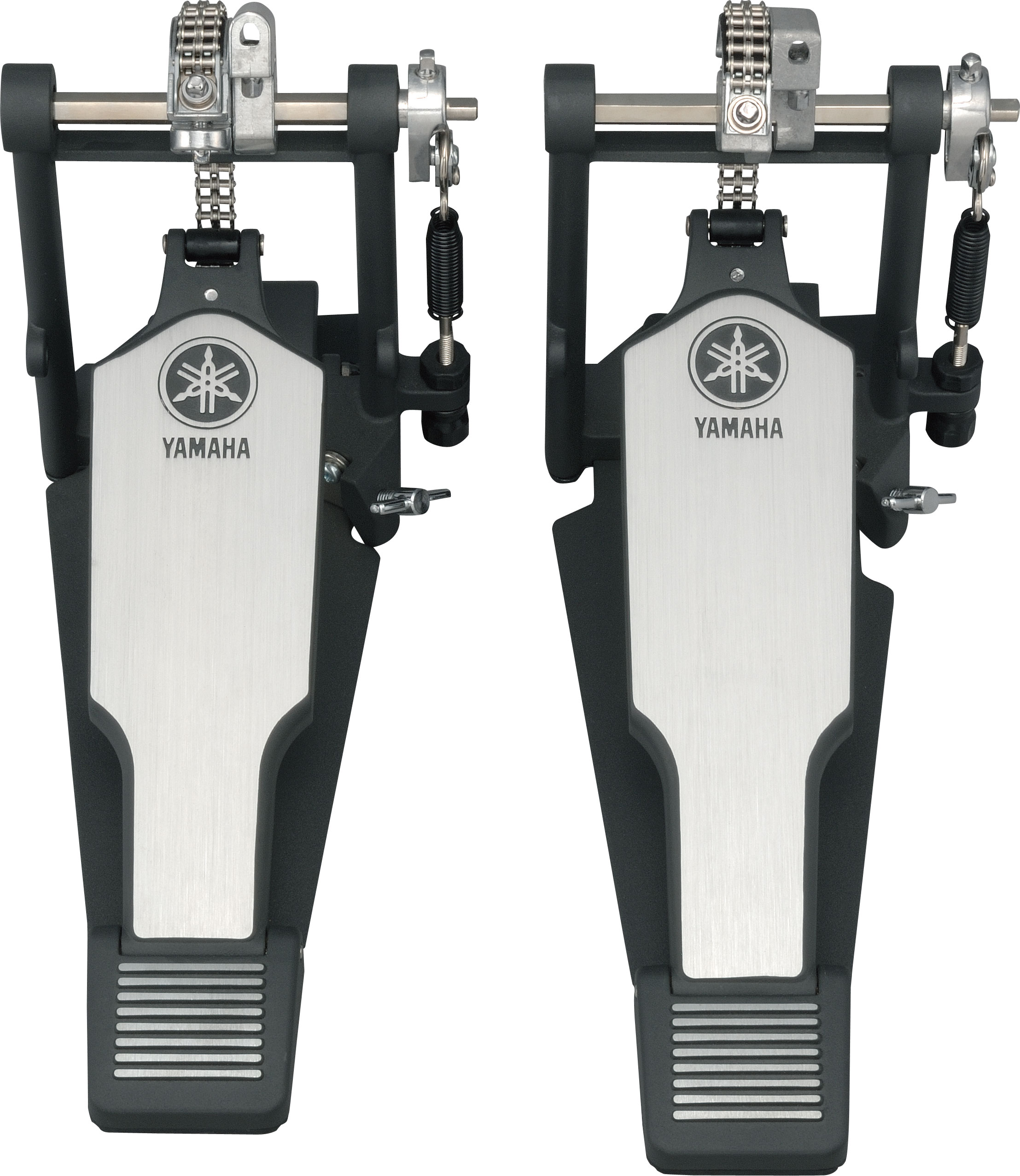 Yamaha FP8500 longer footboard compared with the FP9500