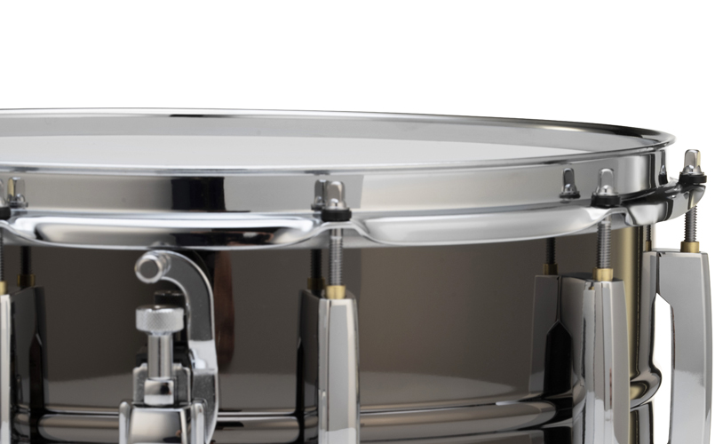 Pearl SensiTone Black Brass 2.3mm SuperHoop II hoops